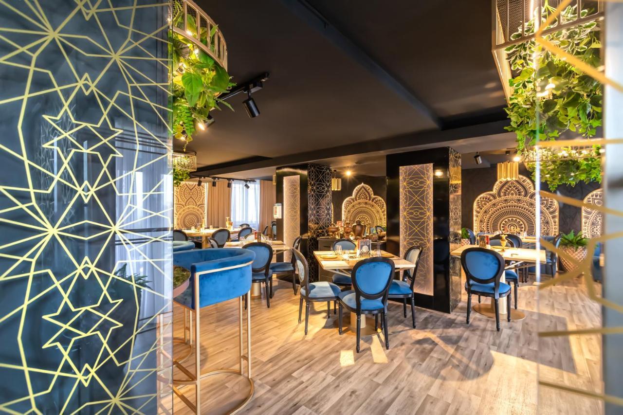 Alex&George Boutique Hotel Клуж-Напока Экстерьер фото