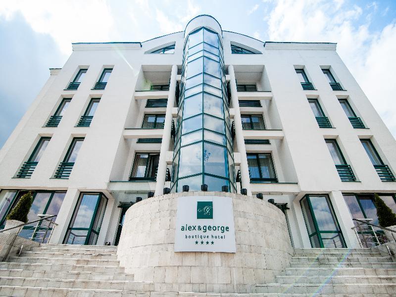 Alex&George Boutique Hotel Клуж-Напока Экстерьер фото