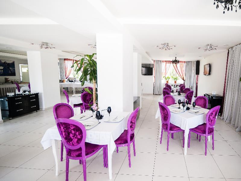 Alex&George Boutique Hotel Клуж-Напока Экстерьер фото