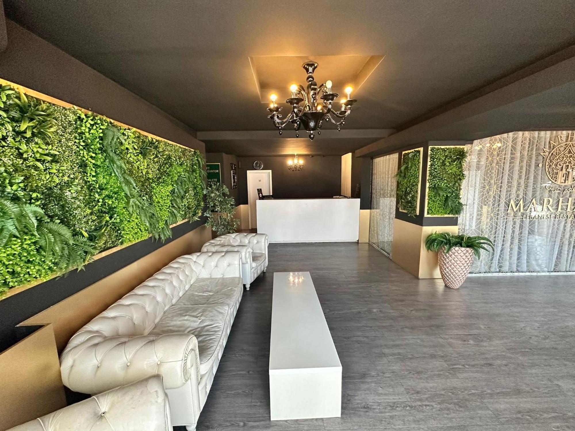 Alex&George Boutique Hotel Клуж-Напока Экстерьер фото