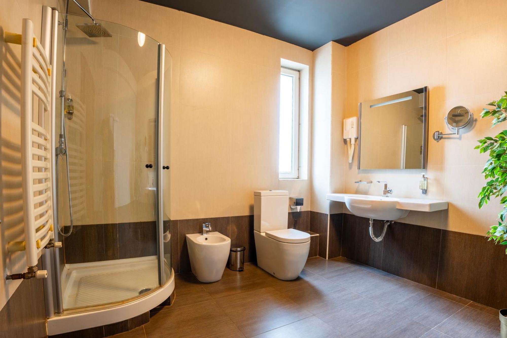 Alex&George Boutique Hotel Клуж-Напока Экстерьер фото